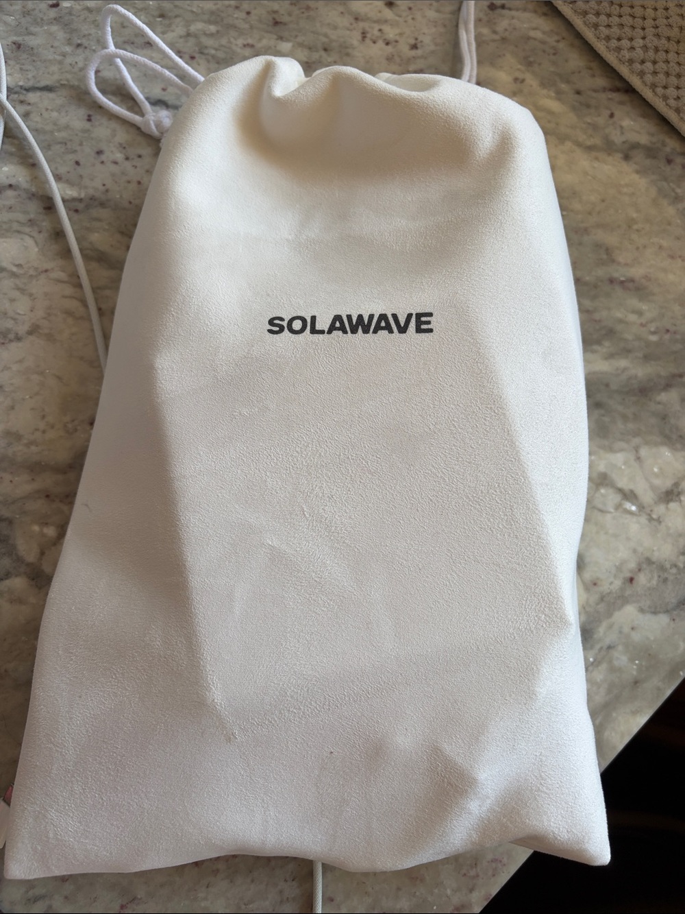 Solawave Wrinkle Reducing LED Face Mask & Neck/Chest Attachment Bundle NEW